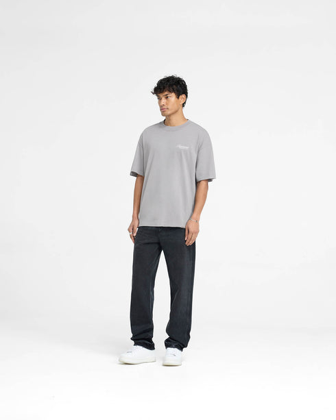 REPRESENT Owners Club Script T-shirt Mens Apparel
